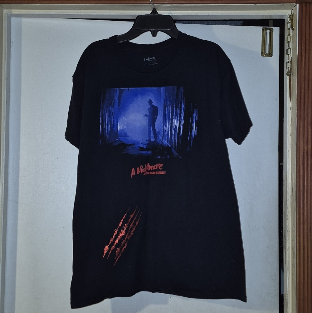 A Nightmare on Elm Street Black Graphic T-Shirt - Picture 6 of 6